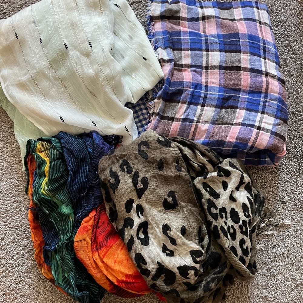 Scarf bundle - 4 scarves